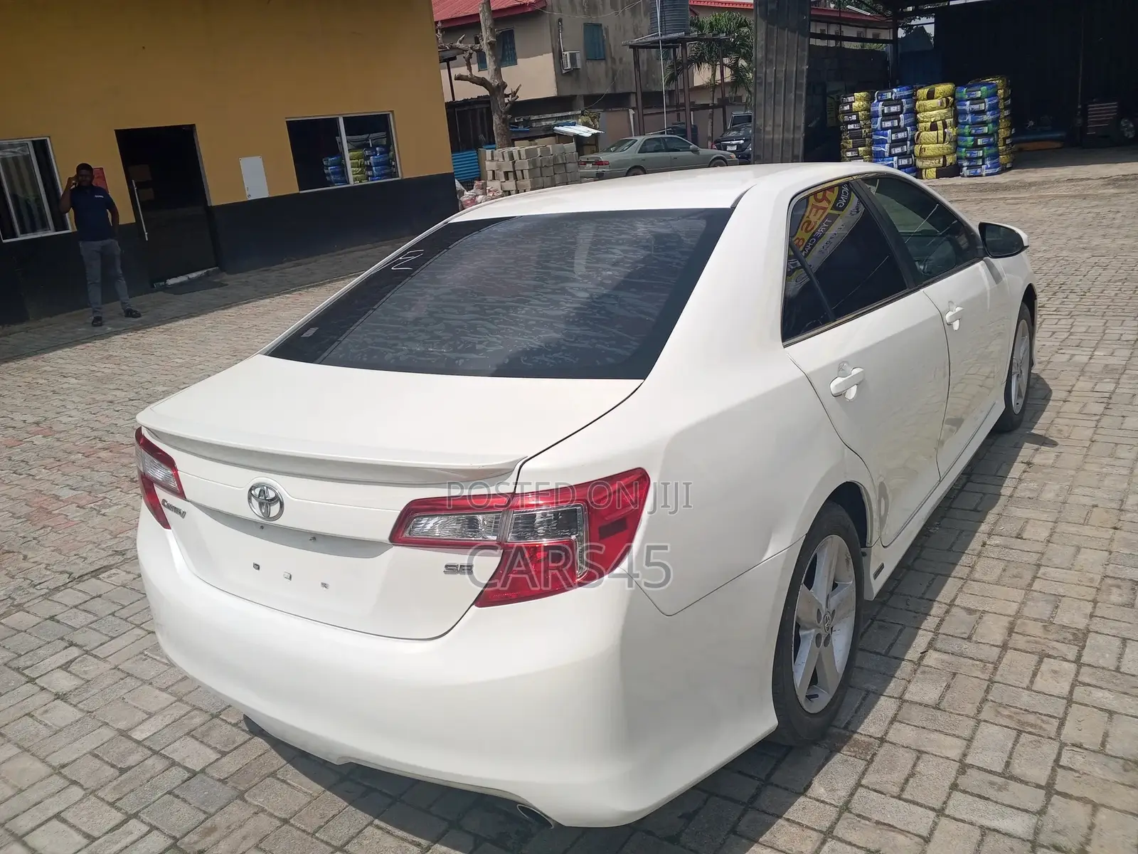 Toyota Camry 2014 White