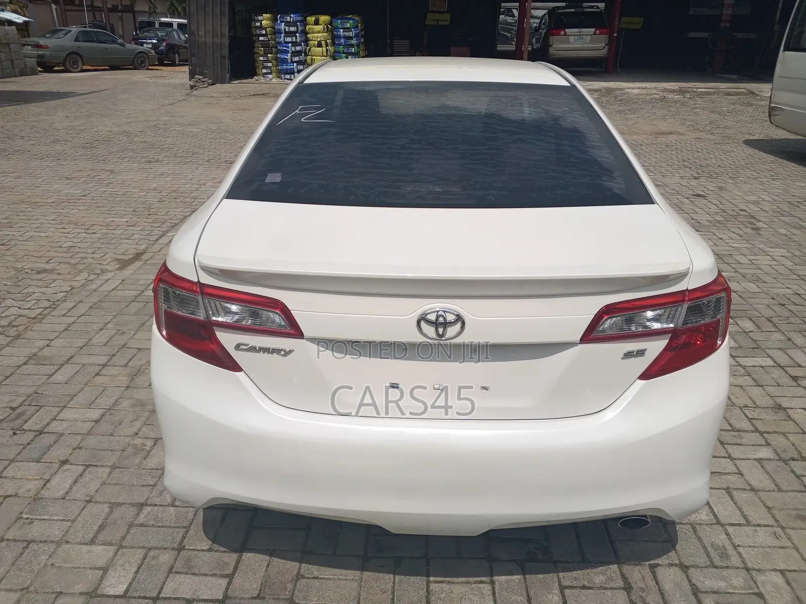Toyota Camry 2014 White