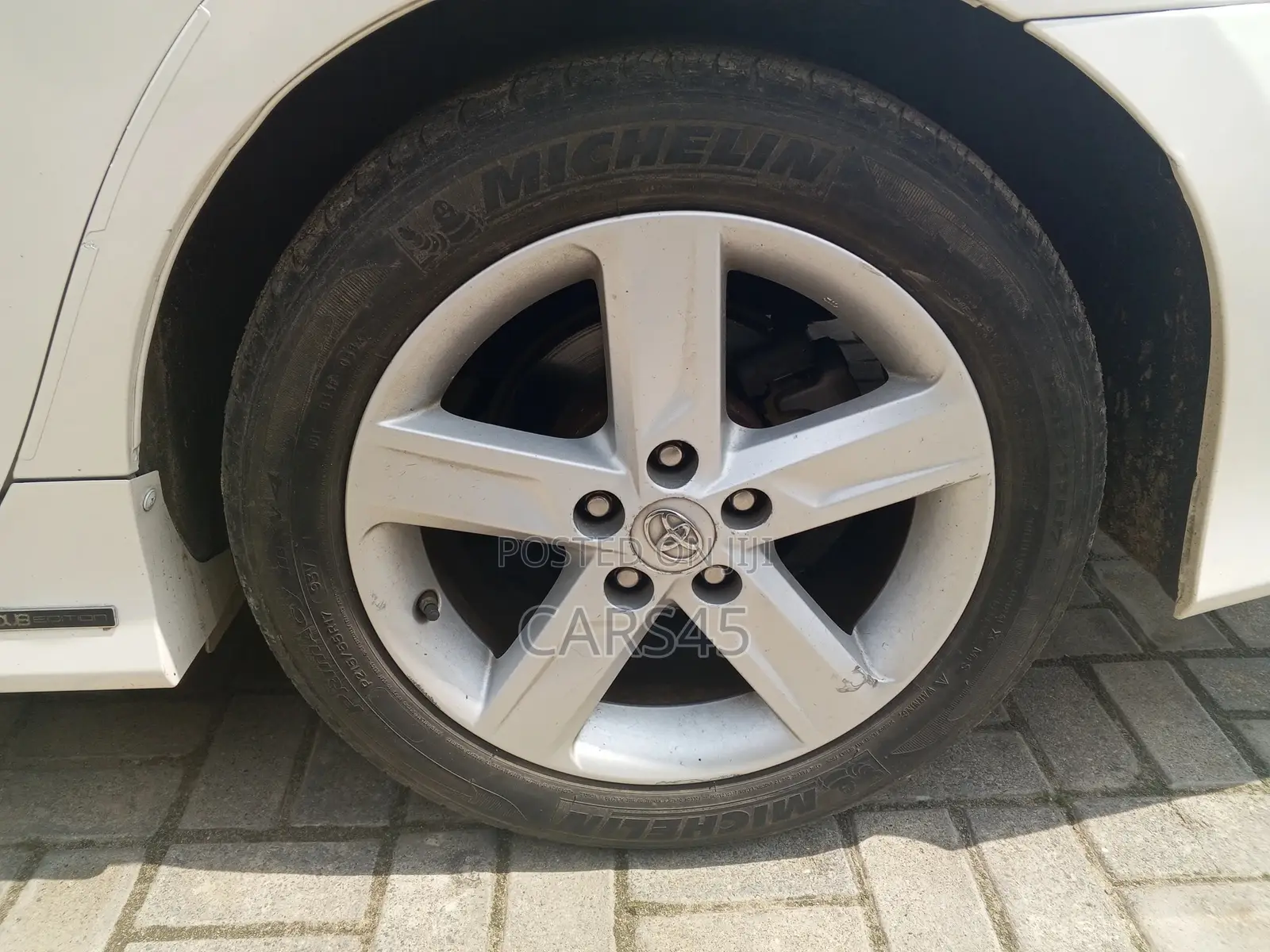 Toyota Camry 2014 White