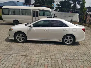 Toyota Camry 2014 White