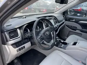 Toyota Highlander 2015 Gray