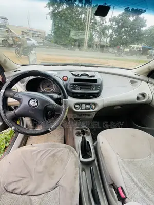 Nissan Almera 2005 Burgundy
