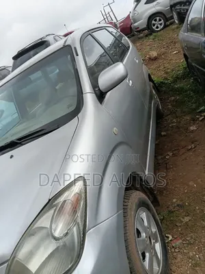 Toyota Avanza 2004 Silver