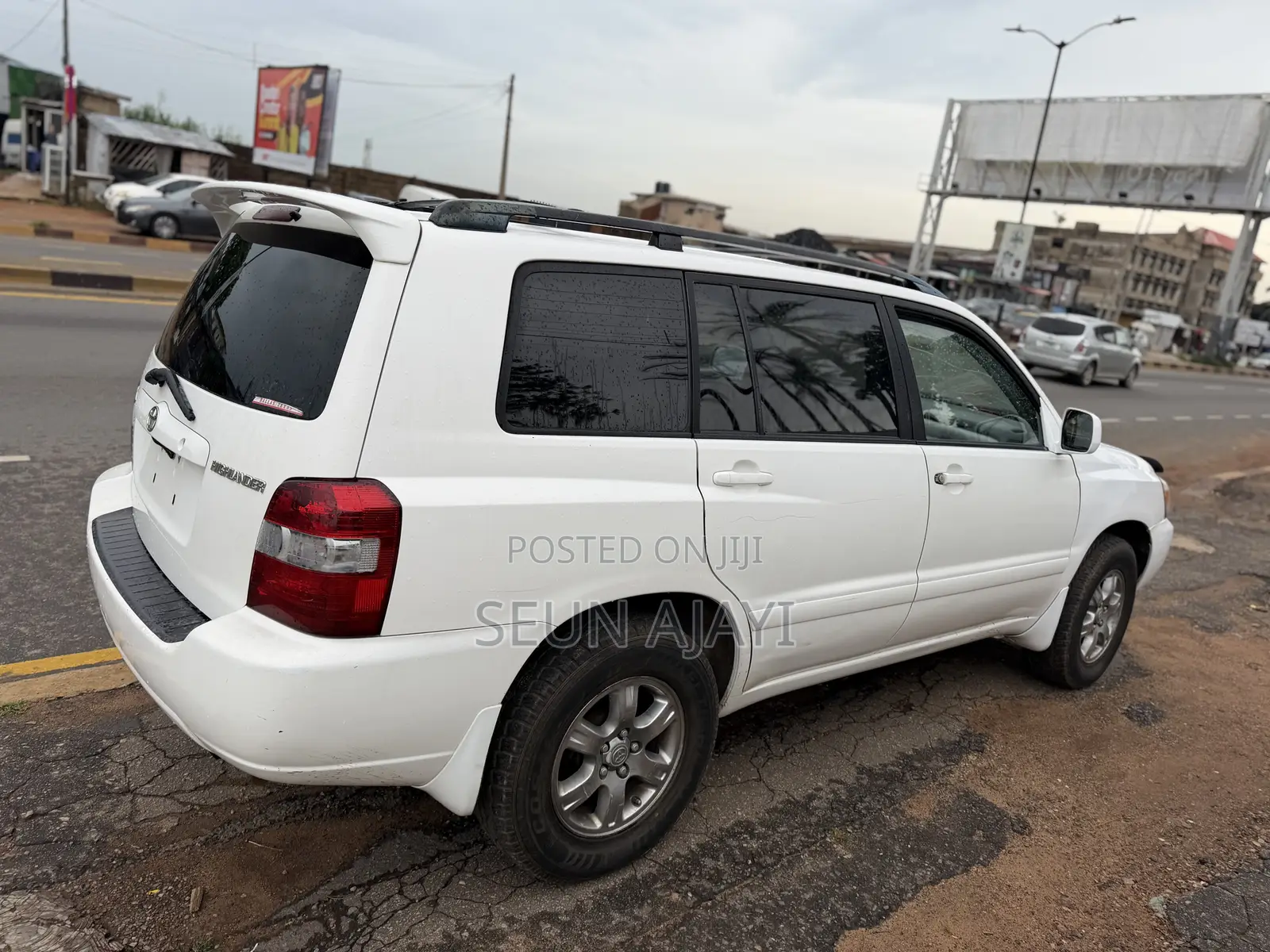 Toyota Highlander V6 AWD 2004 White