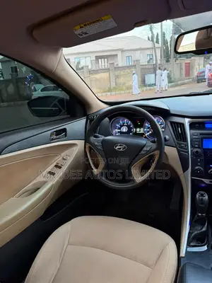 Hyundai Sonata 2013 Black
