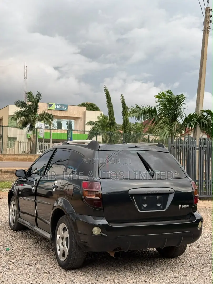 Pontiac Vibe 2006 Black
