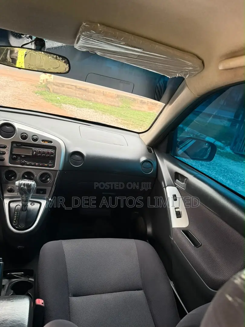 Pontiac Vibe 2006 Black