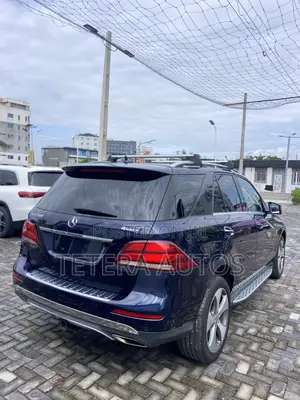 Mercedes-Benz GLE-Class GLE 350 2017 Blue