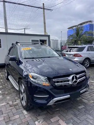 Mercedes-Benz GLE-Class GLE 350 2017 Blue