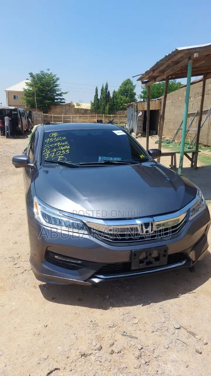 Honda Accord 2016 Gray