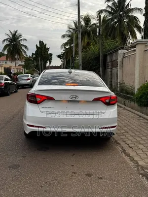 Hyundai Sonata SE 2016 White