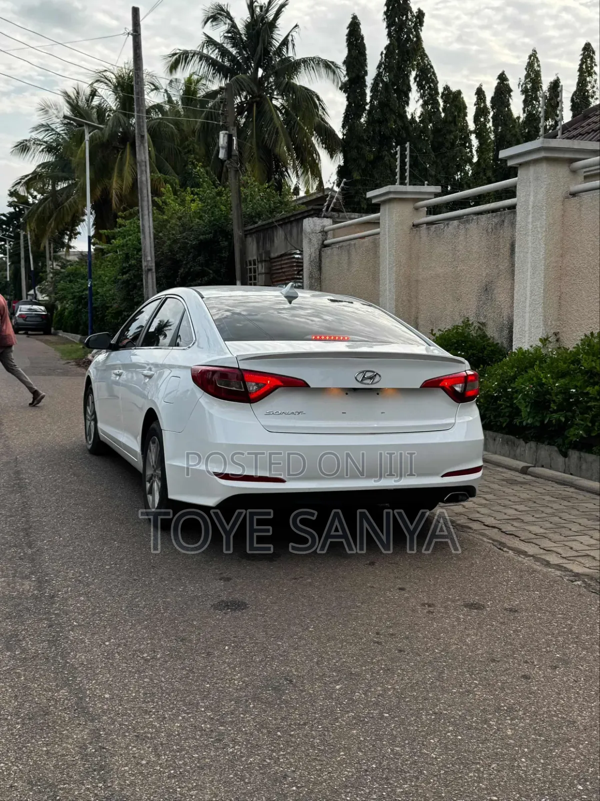 Hyundai Sonata SE 2016 White