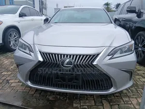 Lexus ES 2020 Silver