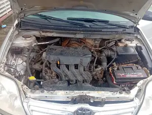 Toyota Corolla 2004 Silver