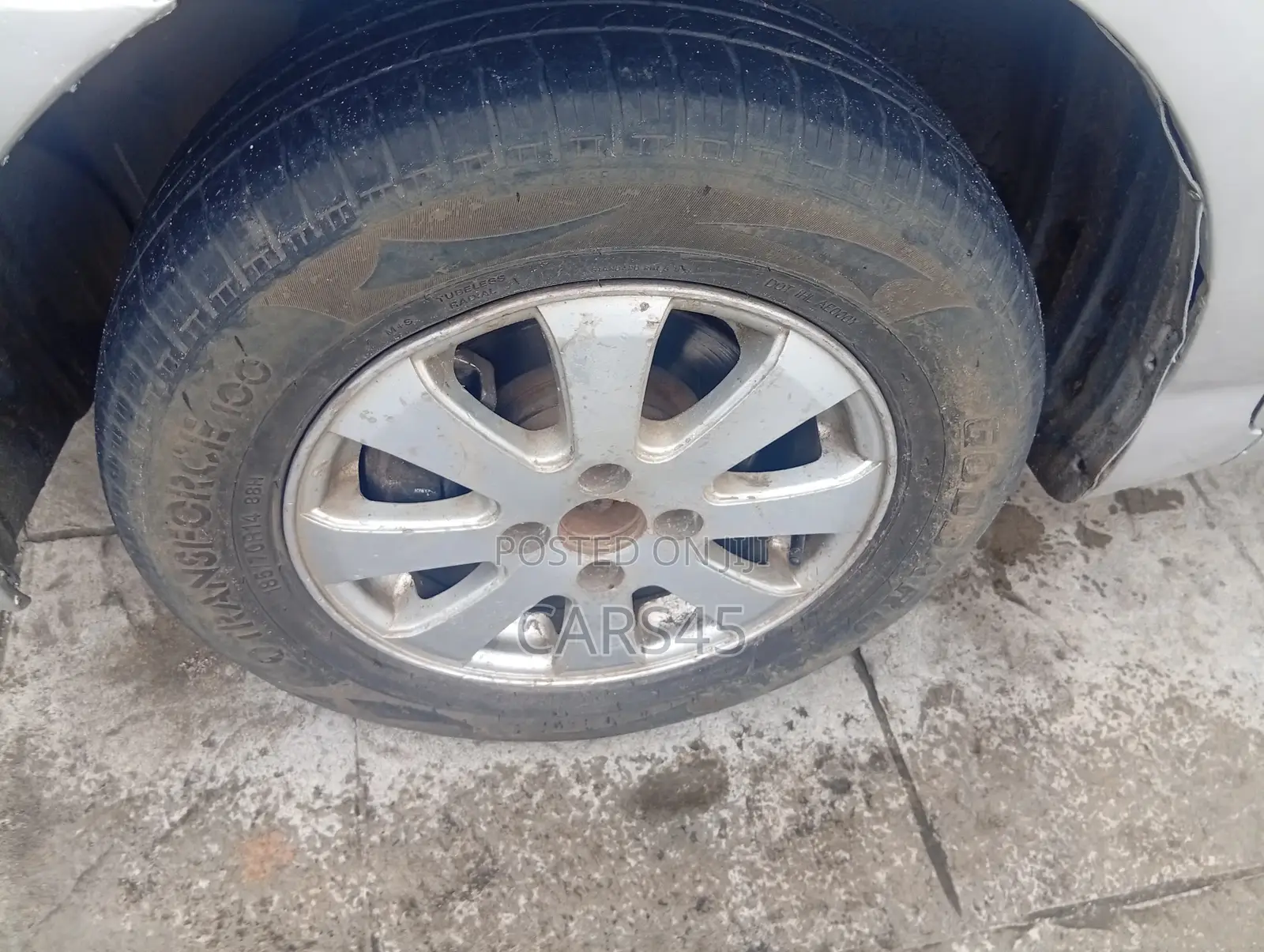 Toyota Corolla 2004 Silver