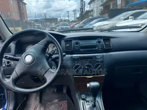 Toyota Corolla 2004 Blue