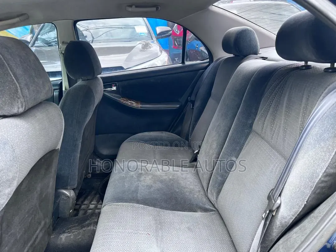 Toyota Corolla 2004 Blue