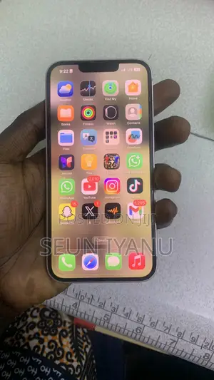 Apple iPhone 13 128 GB Pink
