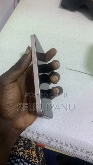 Apple iPhone 13 128 GB Pink