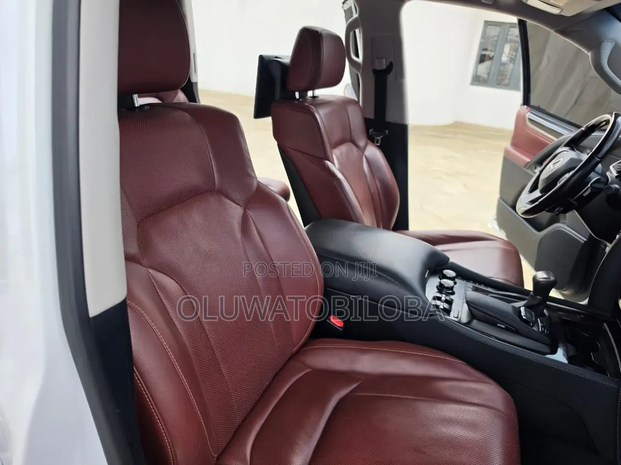 Lexus LX 2019 White