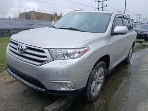 Toyota Highlander 2014 Silver