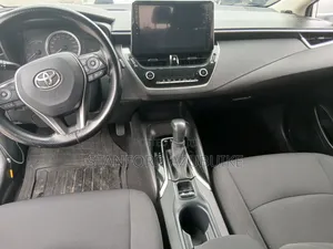 Toyota Corolla 2022 White