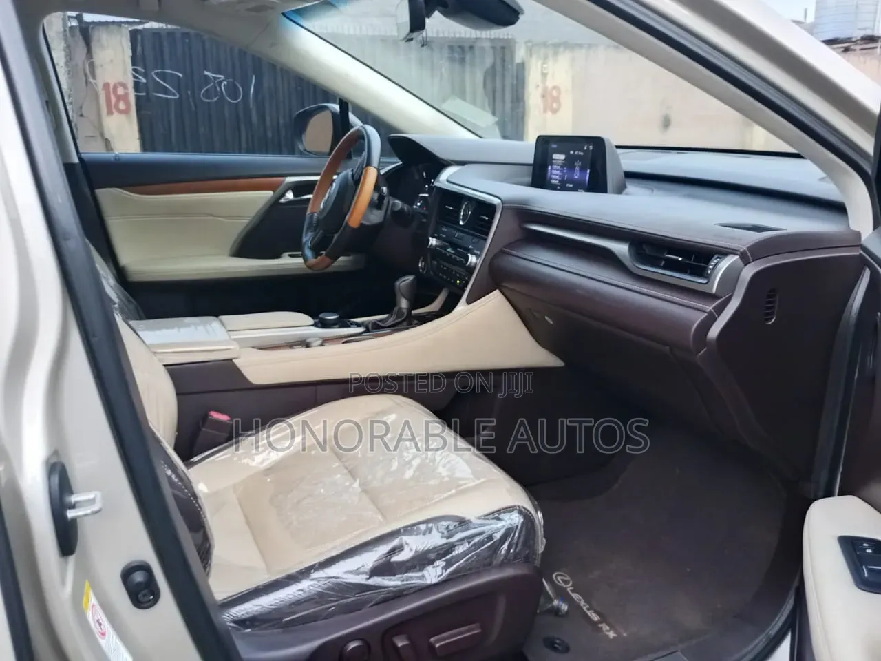 Lexus RX 2018 Gold