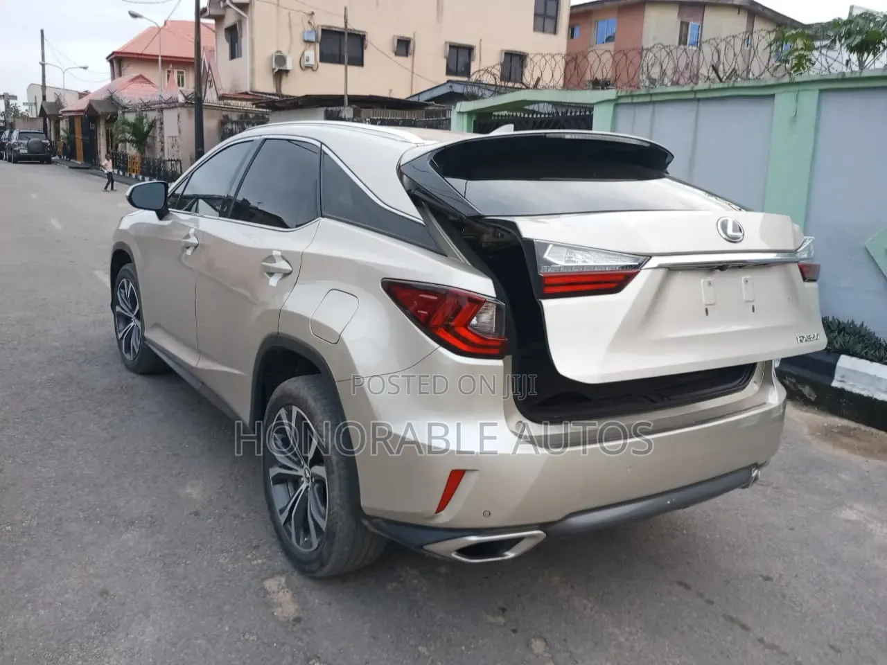 Lexus RX 2018 Gold
