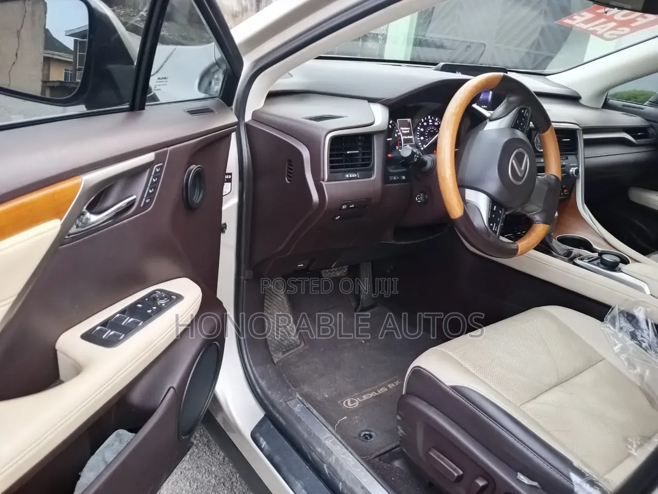 Lexus RX 2018 Gold