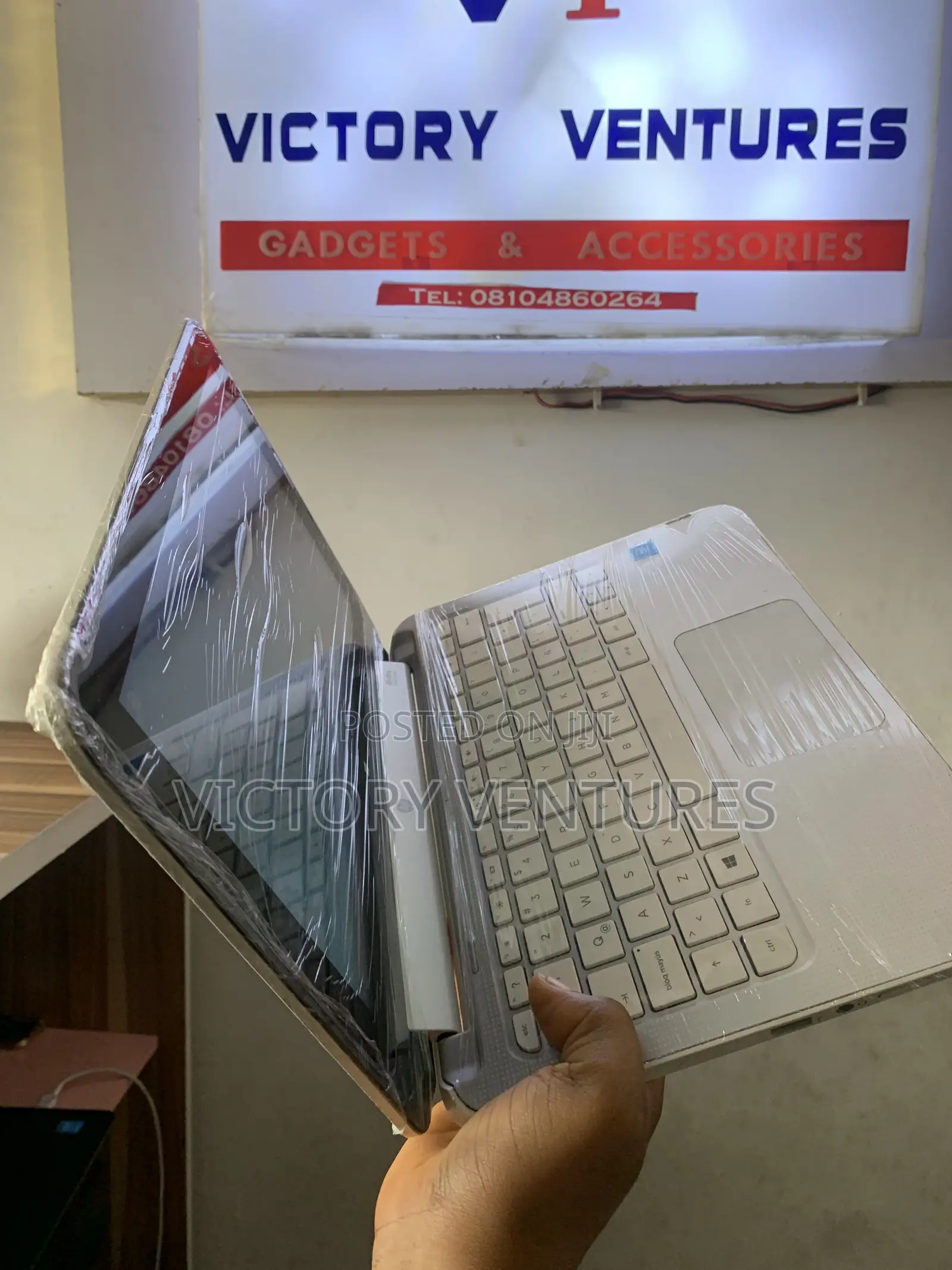New Laptop HP 2GB Intel Celeron SSD 32GB