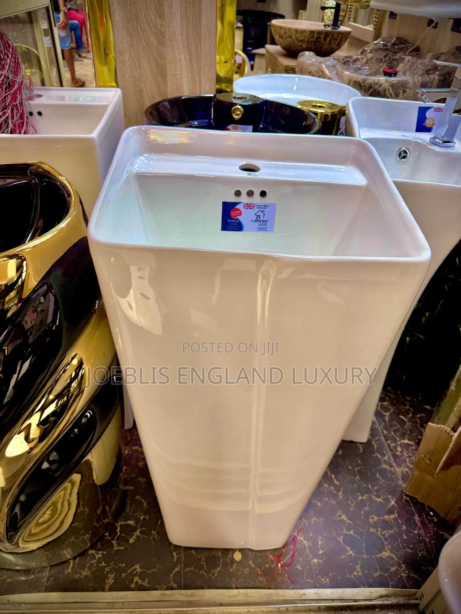 White Standing Wash Hand Basin