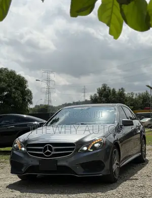 Mercedes-Benz E400 2017 Gray