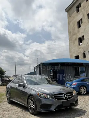 Mercedes-Benz E400 2017 Gray
