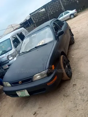 Toyota Corolla 2001 Blue