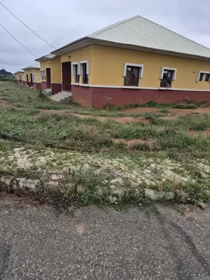 2bdrm Bungalow in Federal Government, Ilorin West for sale