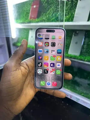 Apple iPhone 16 128 GB White