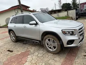 Mercedes-Benz GLB-Class 2021 Silver