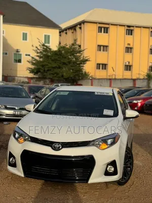 Toyota Corolla 2014 White