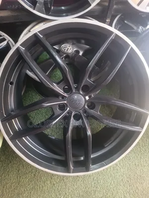 19inches All Black for Toyota and Lexus