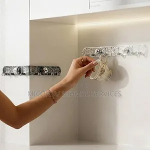 Foldable Corner Hook