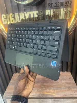 Laptop Dell Latitude 3190 8GB Intel Pentium SSD 128GB