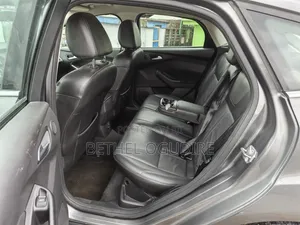 Ford Focus 2015 Beige