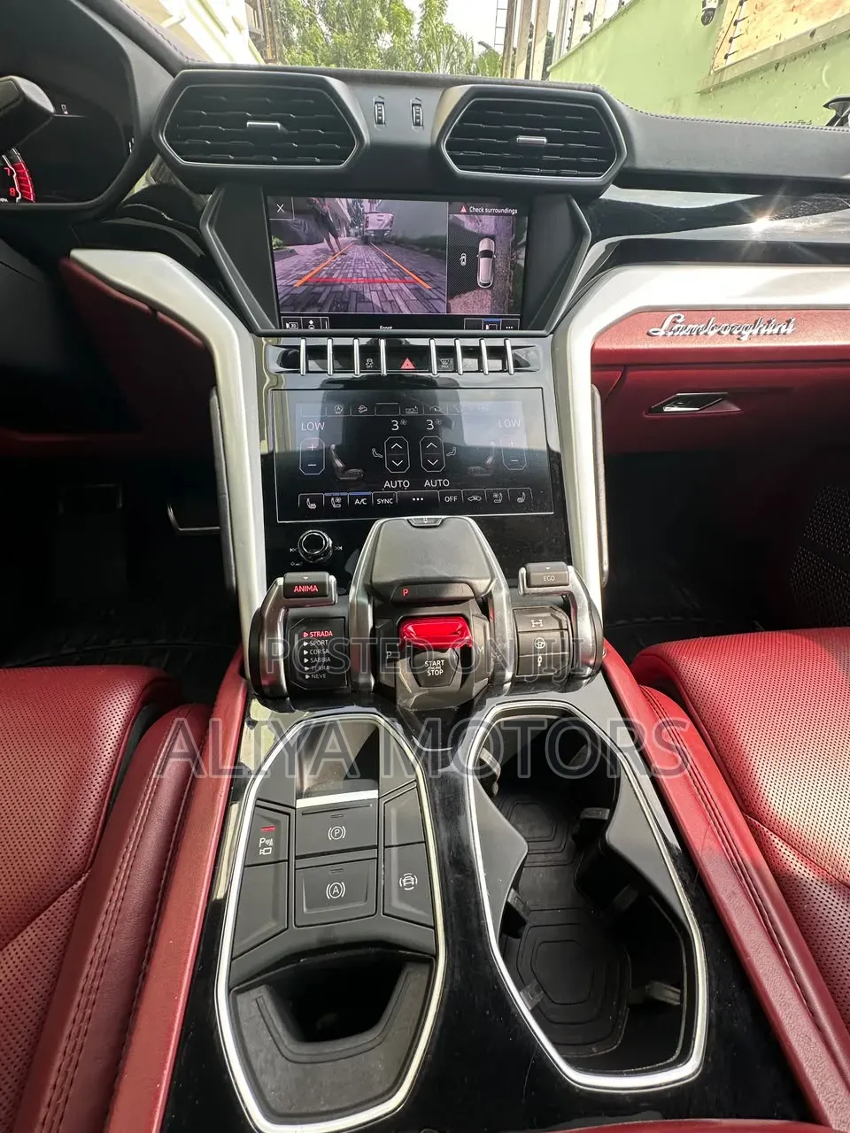 Lamborghini Urus Base 2019 White