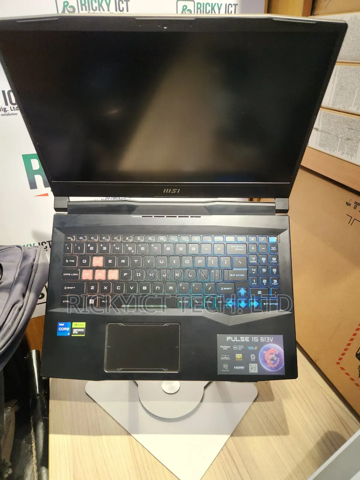 Laptop MSI Pulse GL66 16GB Intel Core i7 SSD 1T