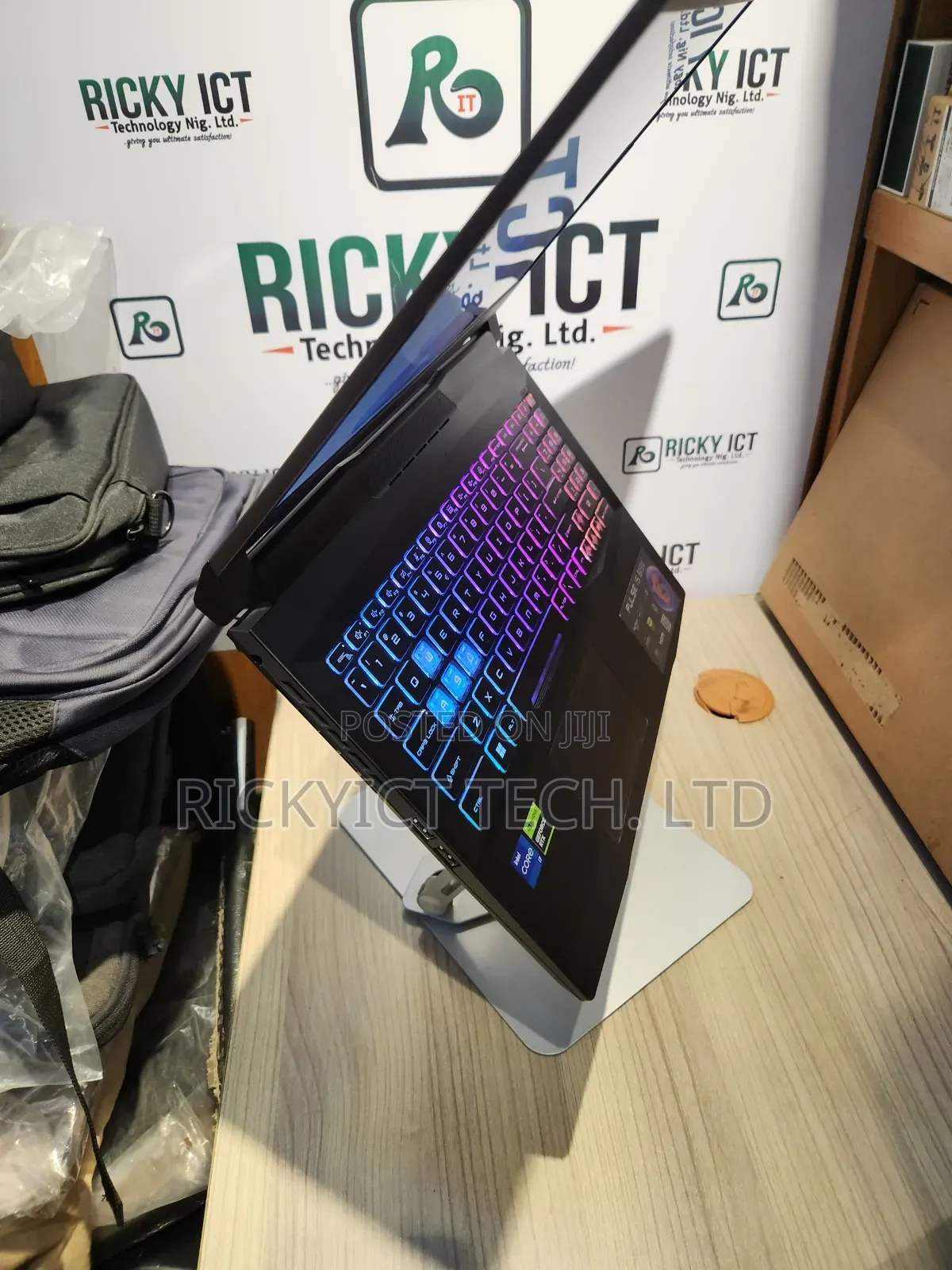 Laptop MSI Pulse GL66 16GB Intel Core i7 SSD 1T