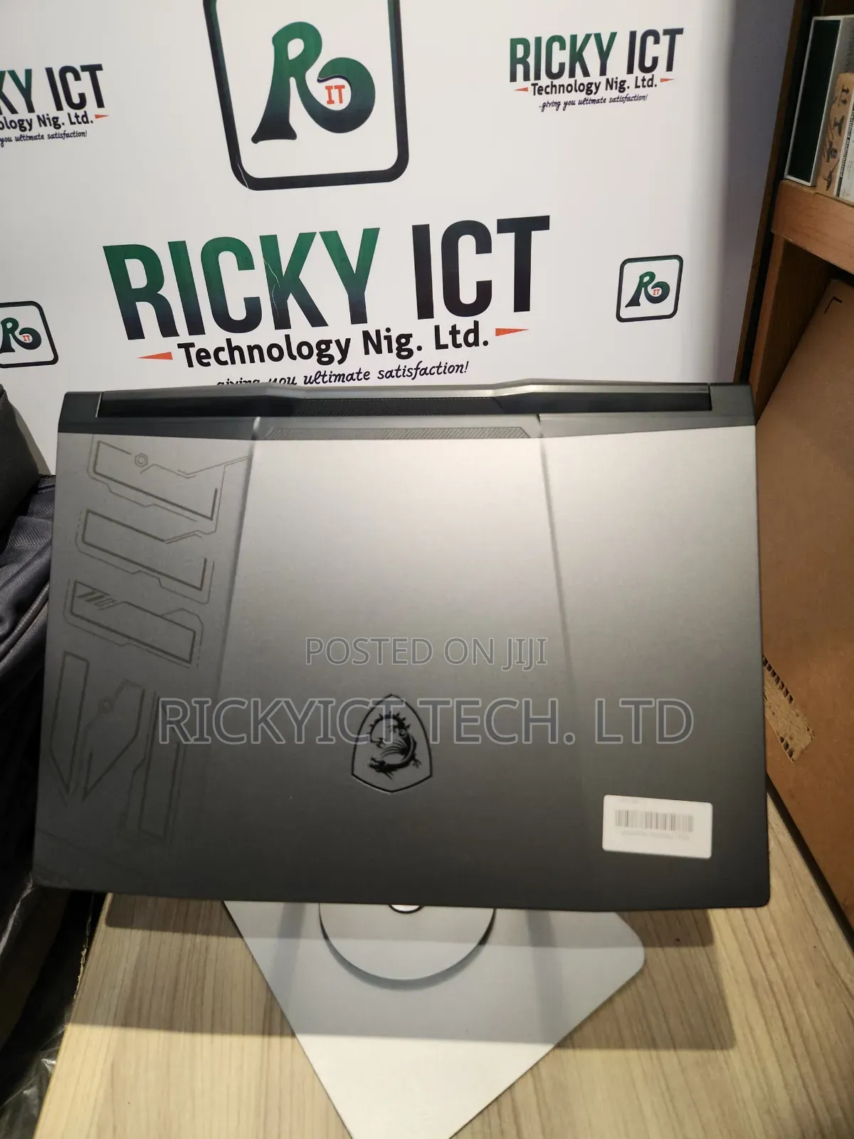 Laptop MSI Pulse GL66 16GB Intel Core i7 SSD 1T