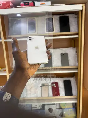 Apple iPhone 11 128 GB White
