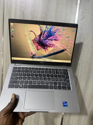 Laptop Dell Latitude 5340 16GB Intel Core i7 SSD 512GB