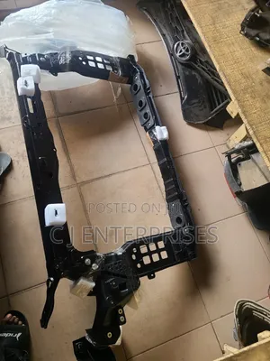 Front Cut Hyundai Santafe 2015 Model