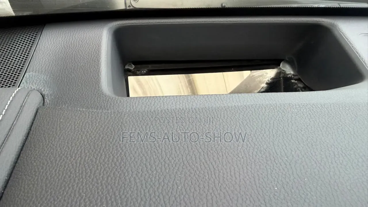 Toyota Highlander Platinum AWD 2026 Blue
